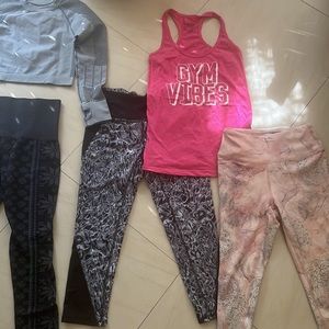 We are working out babe! 🤸‍♀️